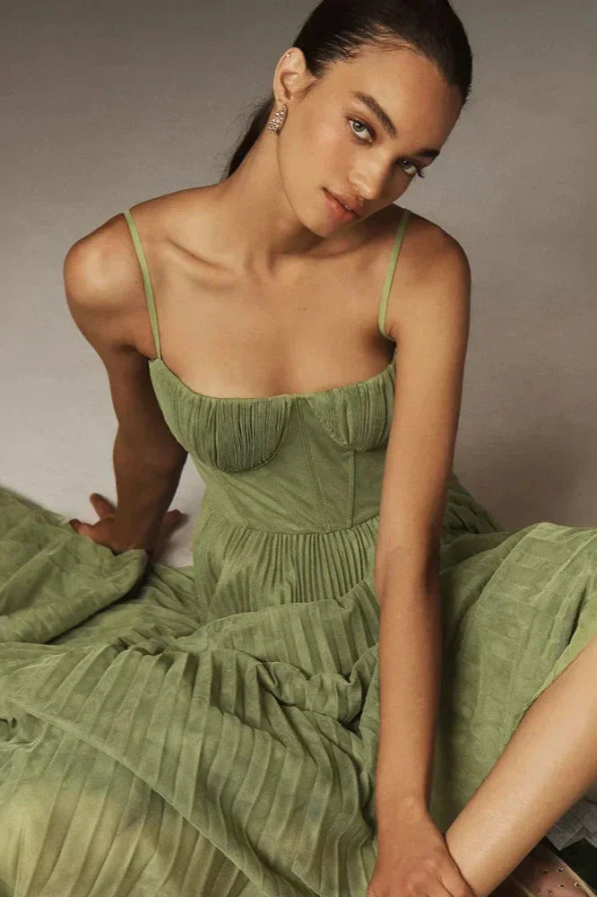Isabella | Plissiertes Tüll-Midikleid