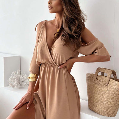 Sienna | Elegant dress with a side slit