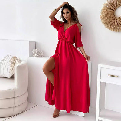 Sienna | Elegant dress with a side slit