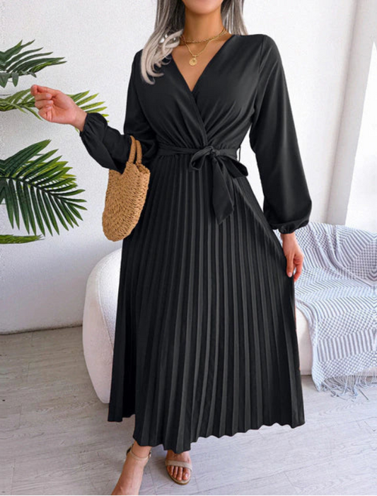 Naomi | Pleated Christmas Dress
